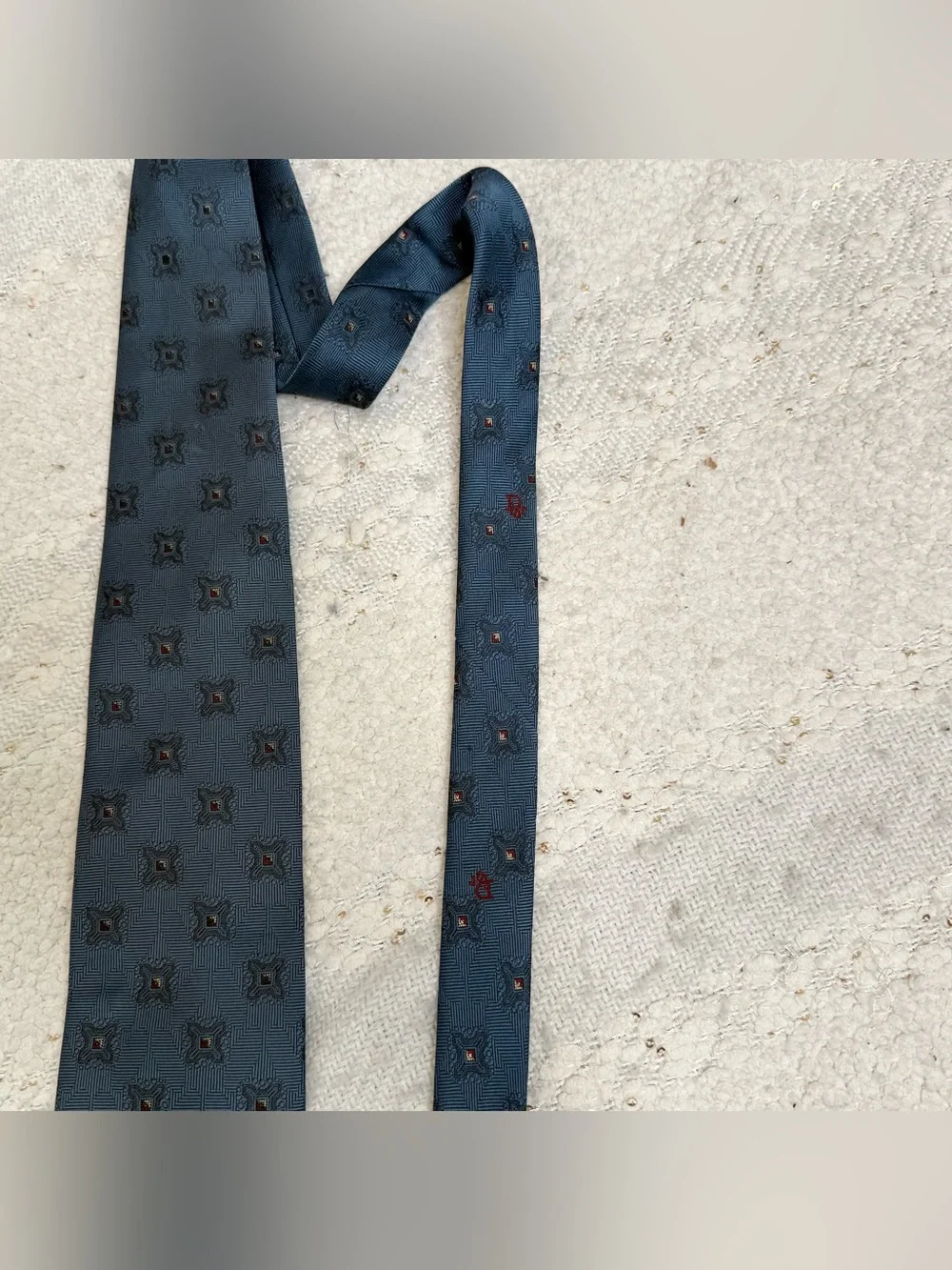 Christian Dior tie blue, black, red and beige silk blend neck tie